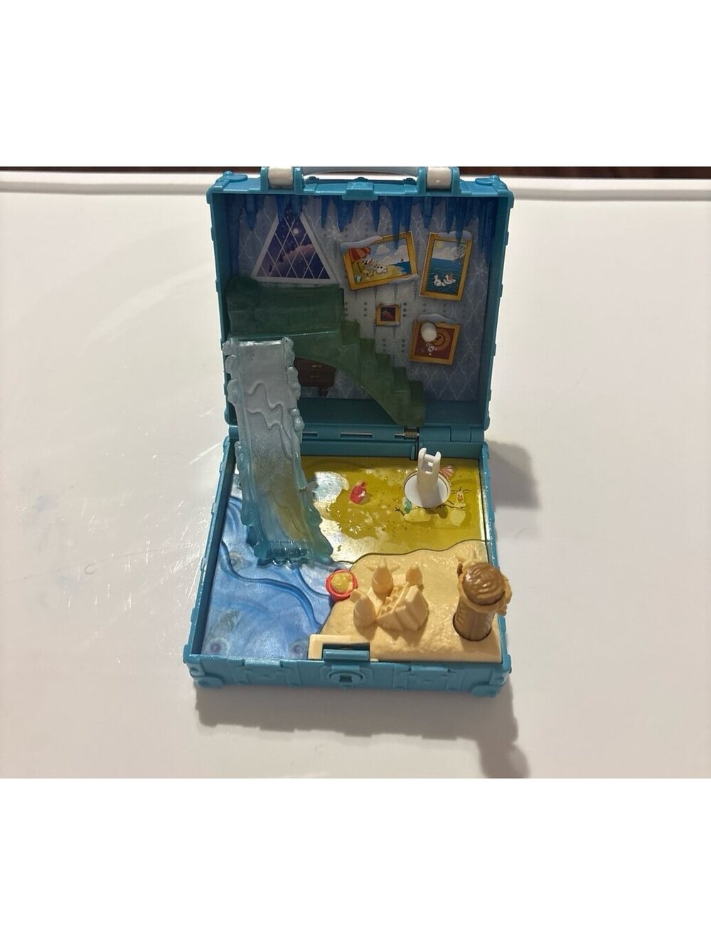 Disney Frozen 2 Portable Pop-up set